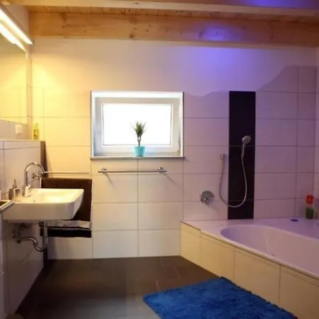 Feriehus Moderne In Naturlage Am Miltenberg, Modernes Interieur, Profikueche Miltenberg